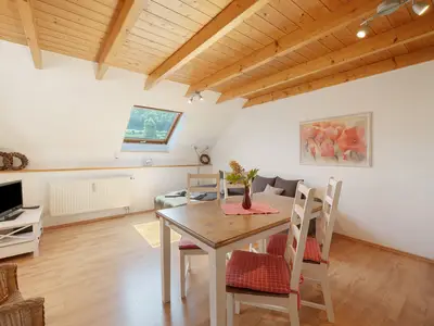 Photo, INSIDE, OUTSIDE