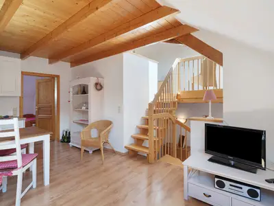 Photo, INSIDE, OUTSIDE