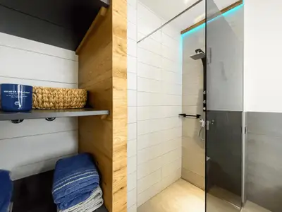 Design Lodge_AlpenLuxus_Alpbachtal_Bad