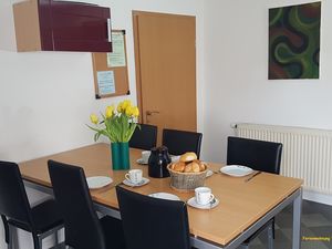 19160259-Ferienwohnung-5-Volkach-300x225-4