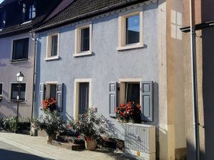 23166673-Ferienwohnung-5-Volkach-300x225-1