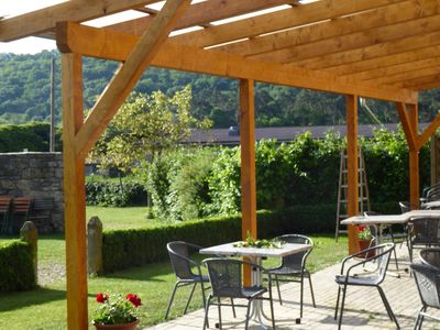 Unsere überdachte Terrasse im Klostergarten