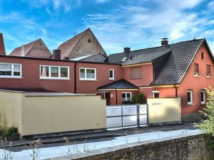 23191441-Ferienwohnung-3-Volkach-300x225-1