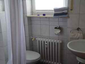 23020797-Ferienwohnung-2-Volkach-300x225-4