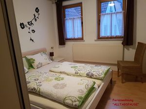 22139417-Ferienwohnung-6-Volkach-300x225-2