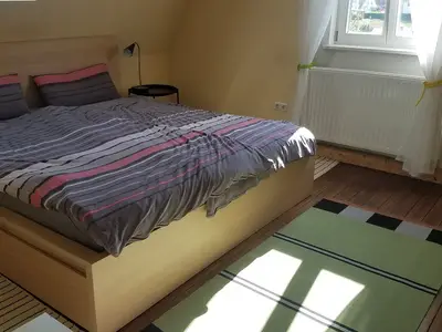 Doppelbett 1,80m breit