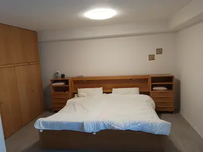 Schlafzimmer Ansicht 1