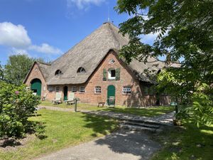 22124107-Ferienwohnung-2-Vollerwiek-300x225-0