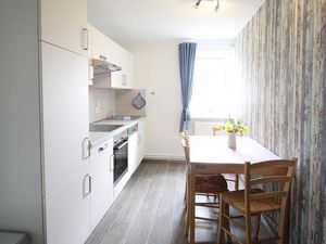 22109273-Ferienwohnung-5-Vollerwiek-300x225-5