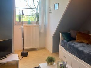 23898646-Ferienwohnung-4-Vollerwiek-300x225-3