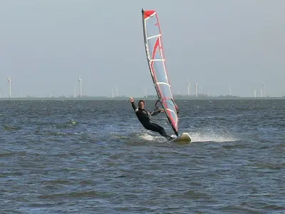 Perfekt für Wassersportler - die See vor der Tür