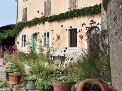 Außenansicht des Gebäudes. Ferien auf dem Bauernhof "Corte Canale Virgilio"