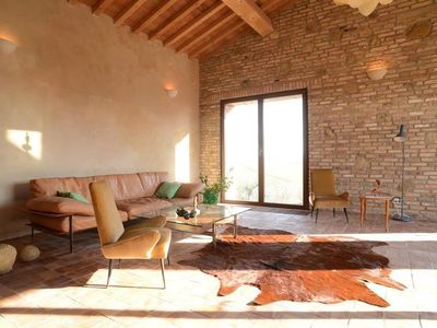 TUSCANY FOREVER RESIDENCE VILLA VI TERRA FIRST FLOOR APARTMENT boutique holiday rental in Volterra 