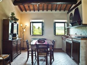 23079937-Ferienwohnung-4-Volterra-300x225-4