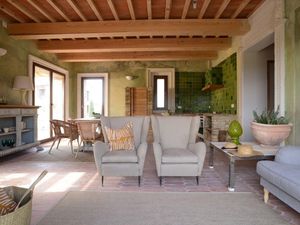 TUSCANY FOREVER RESIDENCE VILLA IV VIAGGIO GROUND FLOOR APARTMENT
3 bedrooms /swimming pools 