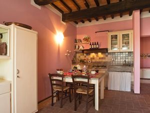 23080843-Ferienwohnung-6-Volterra-300x225-3