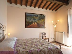 23080843-Ferienwohnung-6-Volterra-300x225-5