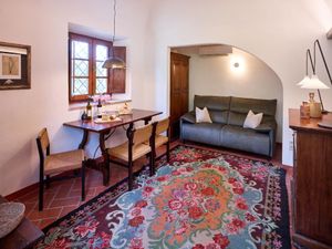 23326016-Ferienwohnung-4-Volterra-300x225-1