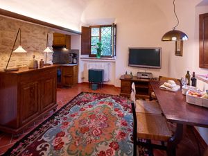 23326016-Ferienwohnung-4-Volterra-300x225-2