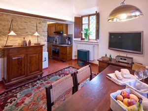 23326016-Ferienwohnung-4-Volterra-300x225-3