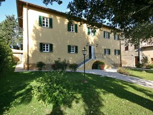 23894435-Ferienwohnung-2-Volterra-300x225-4