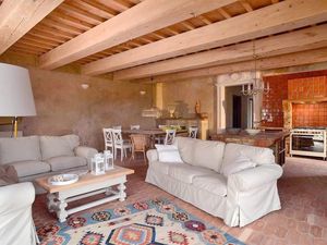 18740543-Ferienwohnung-8-Volterra-300x225-0