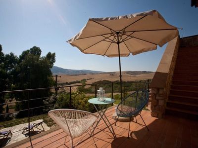 TUSCANY FOREVER RESIDENCE VILLA LIBERTA FIRST FLOOR APARTMENT boutique holiday rental in Volterra