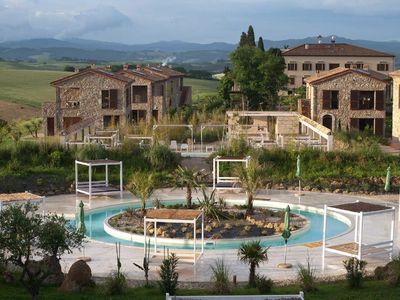 TUSCANY FOREVER RESIDENCE VILLA LIBERTA FIRST FLOOR APARTMENT boutique holiday rental in Volterra 