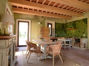 18740530-Ferienwohnung-5-Volterra-300x225-1