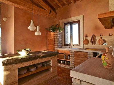 TUSCANY FOREVER RESIDENCE VILLA III APICIUS FIRST FLOOR APARTMENT 
Boutique holiday rental in Volterra Tuscany