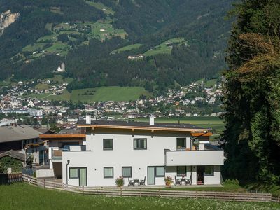 Hausansicht mit Blick nach Schwaz