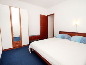 18322905-Ferienwohnung-4-Vrbanj-300x225-5