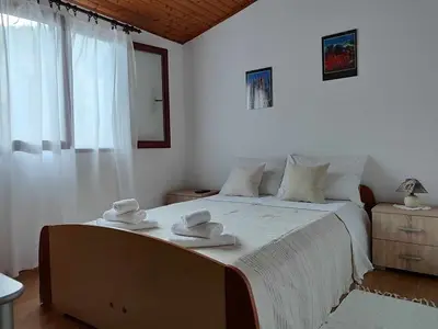 Ferienwohnung für 2 Personen in Vrbanj 8/10