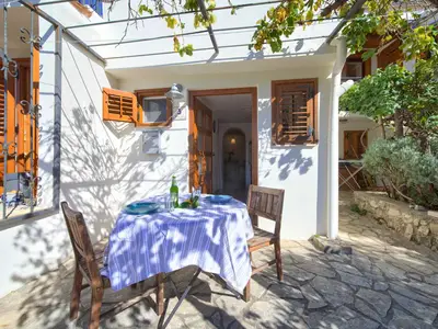 Ferienwohnung für 2 Personen (32 m²) in Vrbnik 8/10