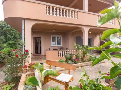 Ferienwohnung für 2 Personen (28 m²) in Vrbnik 8/10