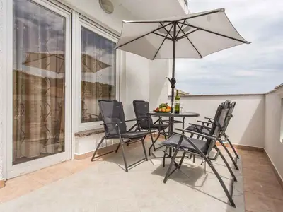 Ferienwohnung für 2 Personen (38 m²) in Vrbnik 3/10