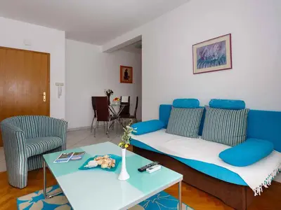 Ferienwohnung für 2 Personen (41 m²) in Vrbnik 10/10