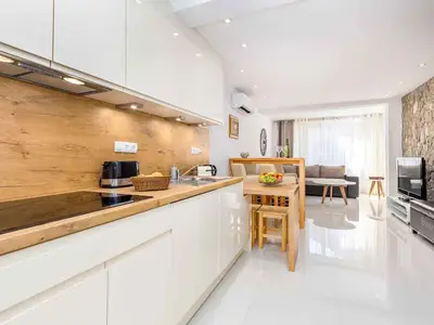 Ferienwohnung für 5 Personen (100 m²) in Vrbnik 1/10