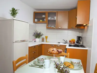 Ferienwohnung für 6 Personen (90 m²) in Vrbnik 4/10
