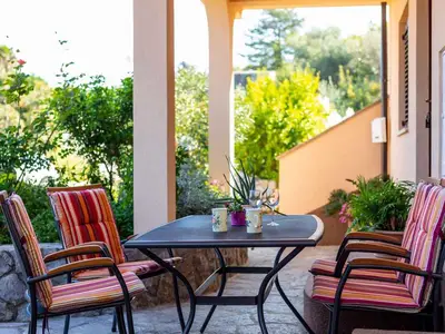 Ferienwohnung für 4 Personen (55 m²) in Vrbnik 2/10