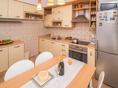 Ferienwohnung für 6 Personen (70 m²) in Vrbnik 10/10