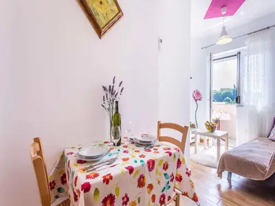 Ferienwohnung für 2 Personen (36 m²) in Vrbnik 10/10