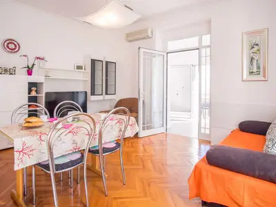 Ferienwohnung für 4 Personen (57 m²) in Vrbnik 7/10