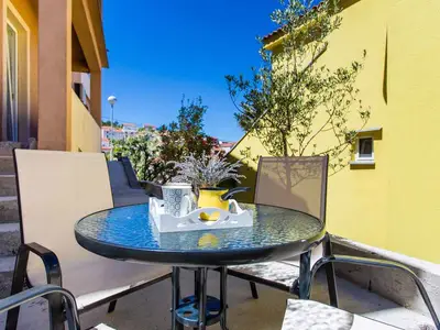 Ferienwohnung für 4 Personen (50 m²) in Vrbnik 3/10