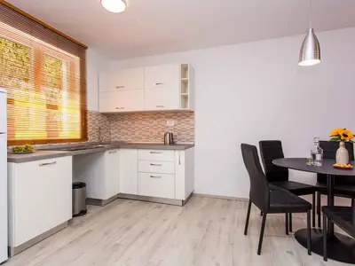 Ferienwohnung für 4 Personen (50 m²) in Vrbnik 8/10