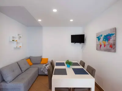 Ferienwohnung für 3 Personen (45 m²) in Vrbnik 4/10