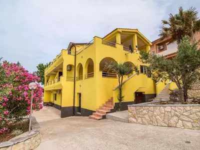 Ferienwohnung für 5 Personen (60 m²) in Vrbnik 8/10