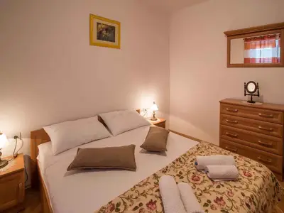 Ferienwohnung für 4 Personen (50 m²) in Vrbnik 9/10