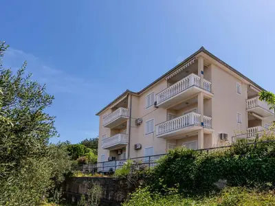 Ferienwohnung für 2 Personen (52 m²) in Vrbnik 7/10