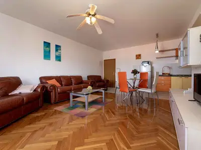 Ferienwohnung für 2 Personen (52 m²) in Vrbnik 10/10
